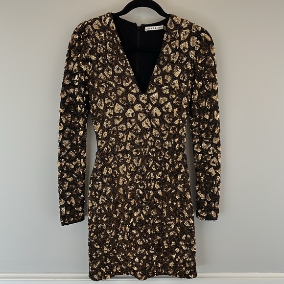 Alice + Olivia Gold and Bronze Sequin Dress size 2 - Picture 4 of 6